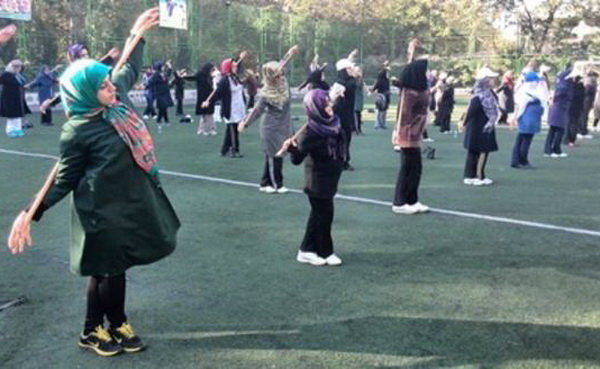 ورزشکاران زن سهگانه در معرض آسیبدیدگی لگن ورزش صبحگاهی