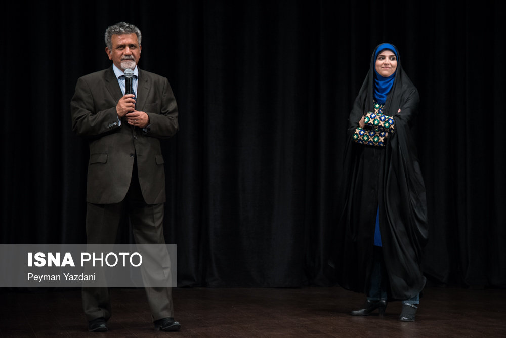 جشن گلریزان آزادی زندانیان