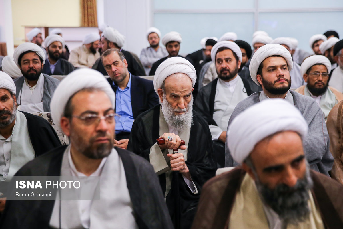 ضیافت افطار ریاست جمهوری با روحانیون