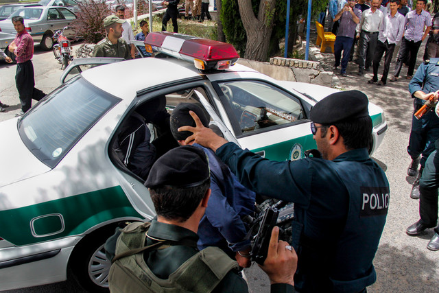 سارقان مسلح صرافی خیابان فردوسی دستگیر شدند
