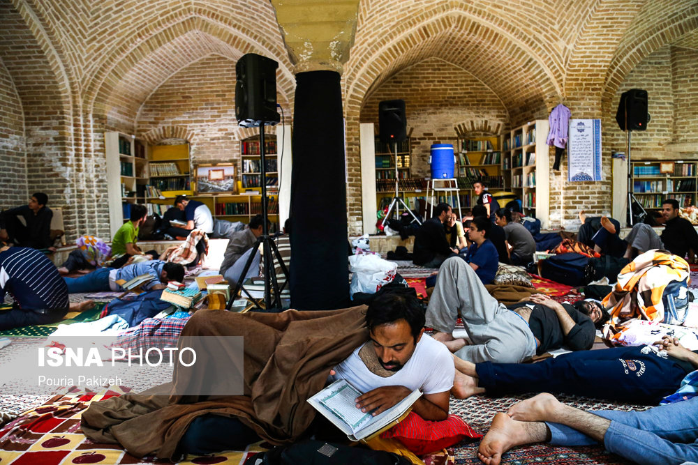 اعتکاف دهه آخر ماه مبارک رمضان - همدان