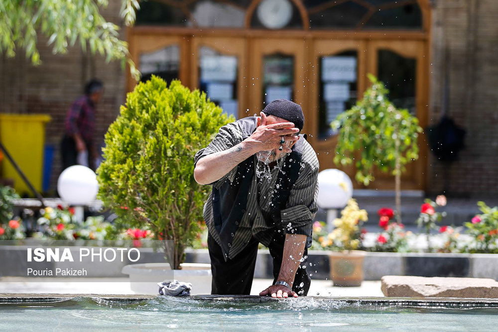 اعتکاف دهه آخر ماه مبارک رمضان - همدان