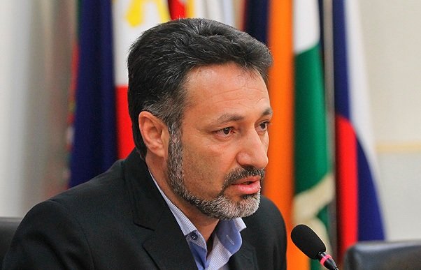 ساخت مجموعه اختصاصی برای 3 رشته ورزشی خوزستان فرامرز کیانی زاده