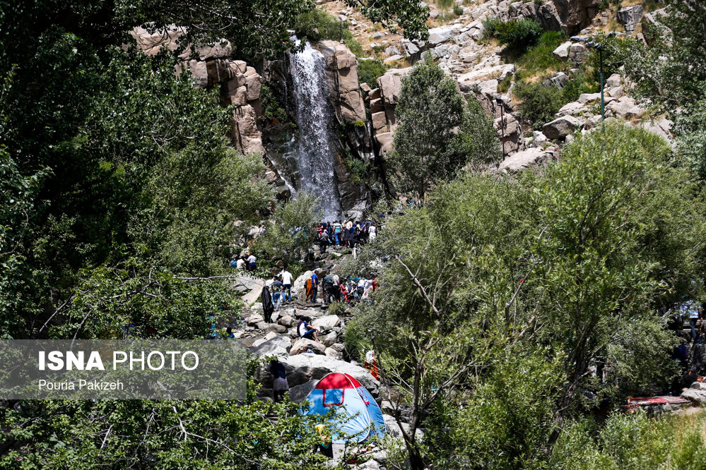 مسافران تابستانی در گنجنامه همدان