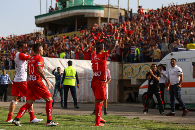 محل دیدار تراکتورسازی و پرسپولیس مشخص شد دیدار تیم های فوتبال تراکتورسازی تبریز و پیکان