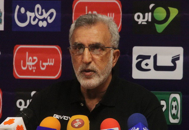 فرکی: برابر پیکان محکوم به پیروزی هستیم/ در نیم فصل چند جابهجایی داریم حسین فرکی