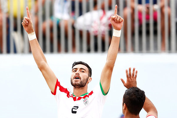 پیروزی ساحلیبازان فوتبال در اولین گام مسابقههای بین قارهای فوتبال ساحلی