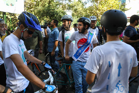 همایش دوچرخه سواری خانوادگی (سه شنبه ها بدون خودرو)