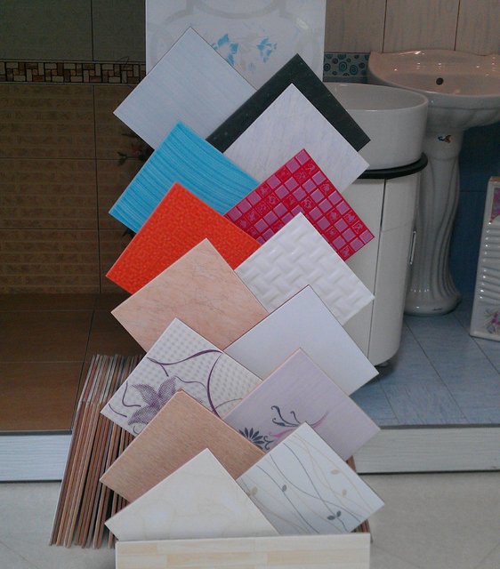 اشباع بازار از کاشی و سرامیک/ غیرفعال شدن نصف کارخانهها کاشی و سرامیک