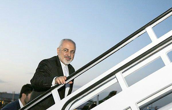 ظریف در صدر بزرگترین هیئت ایرانی در راه توکیو/  سفر "آبه" به تهران در آینده نزدیک