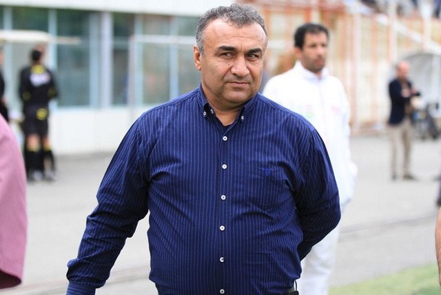 دستنشان: بازی با ماشینسازی بسیار سنگین بود دست نشان