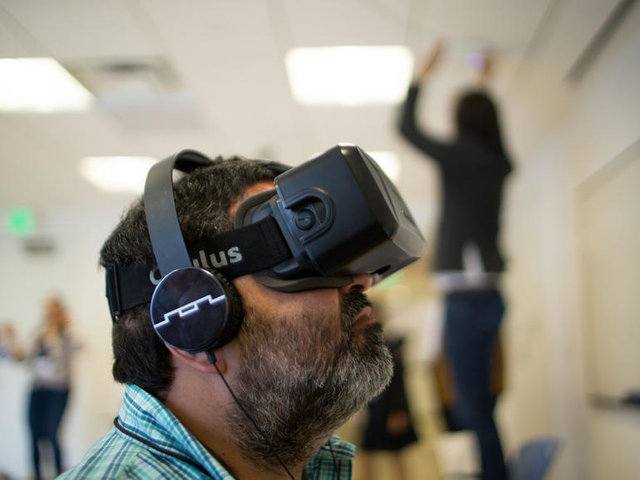 virtual-reality-headset.jpg