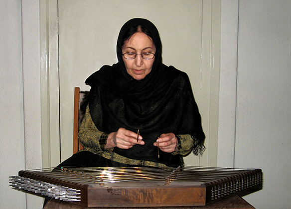 یک نوازنده درگذشت طلیعه کامران