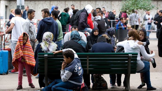 اخراج ۱۰۰۰۰ تبعه خارجی از بلژیک طی ۲۰۱۶