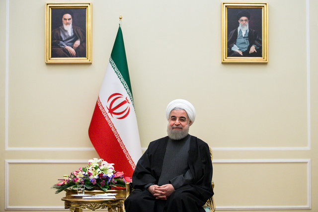 روحانی قهرمانی تیم ملی کشتی در مسابقات جهانی کشتی آزاد را تبریک گفت