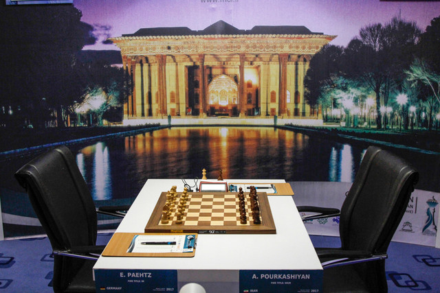 بازی اول نیمه نهایی قهرمانی شطرنج جهان برگزار شد
