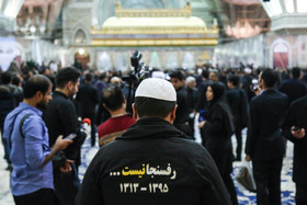 عکس منتخب سال - ۲۱ دی مراسم تدفین آیت الله هاشمی رفسنجانی در حرم امام خمینی (ره) با حضور جمعیت کثیری از مردم و مسولان و دوستداران آیت الله انجام شد.
