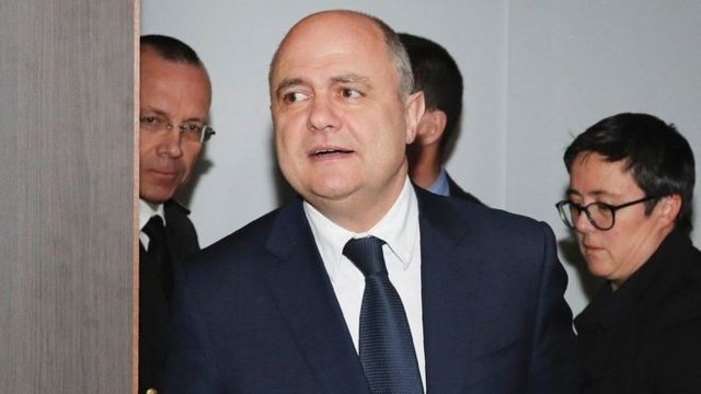 وزیر کشور فرانسه استعفا کرد