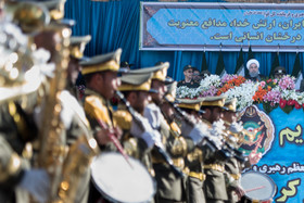 مراسم رژه روز ارتش جمهوری اسلامی ایران