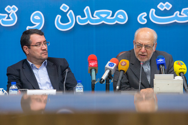 نشست خبری نعمت‌زاده