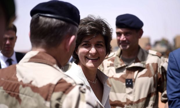 وزیر دفاع فرانسه رسما حضور نیروهای ویژه کشورش در خاک سوریه را تایید کرد