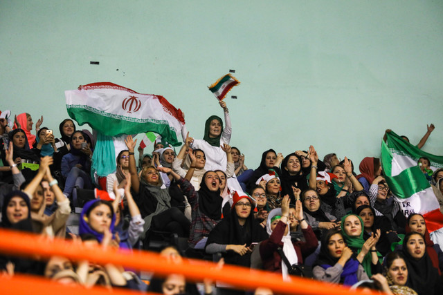 دیدار تیم‌های والیبال ایران و صربستان - لیگ جهانی والیبال