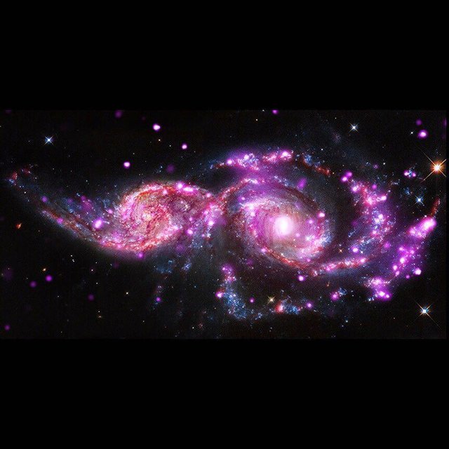 تصویر ناسا از برخورد دو کهکشان