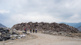دفن غیر قانونی زباله در استان مازندران - سرطان دستگاه گوارش عامل اصلي مرگ و مير در استان مازندران است. زباله ها خاك و آب را الوده مي كنند.