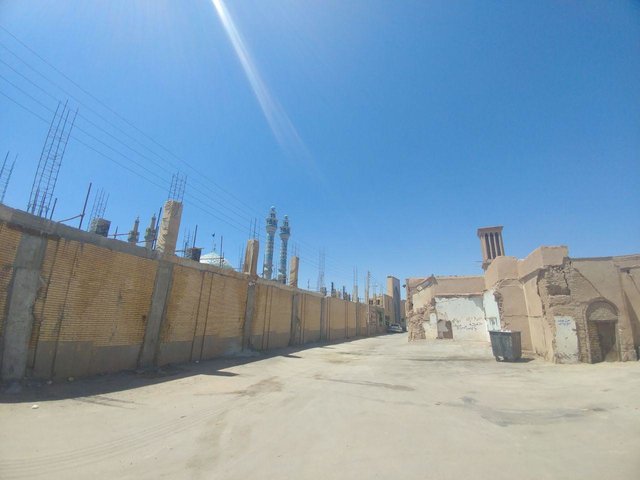 ساخت و ساز در شهر تاریخی یزد
