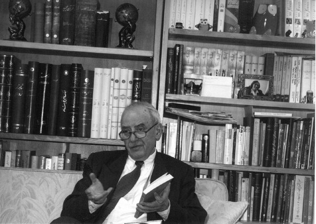 بزرگ نادرزاده