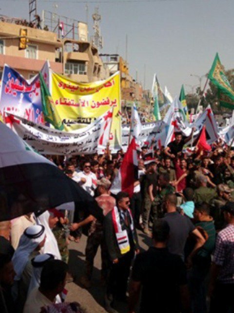 تظاهرات صدها تن در نینوا در اعتراض به همه‌پرسی کردستان
