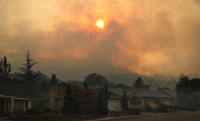 بحران آلودگی هوا در کالیفرنیا پس از آتش‌سوزی‌های اخیر