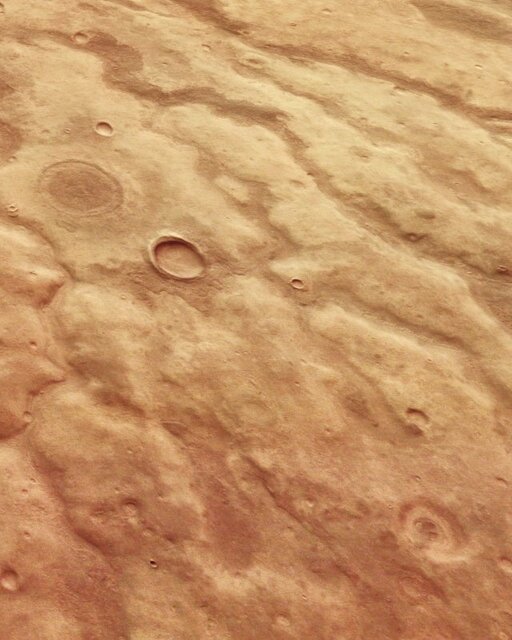 نگاهی به دهانه "شبه چشم مریخی"