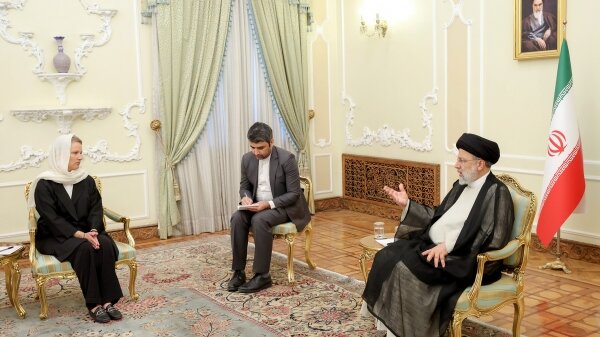 پیشنهاد صدور قطعنامه علیه ایران در حین مذاکره، غیرمسئولانه و ناقض روح مذاکره و توافق بود پیشنهاد صدور قطعنامه علیه ایران در حین مذاکره، غیرمسئولانه و ناقض روح مذاکره و توافق بود