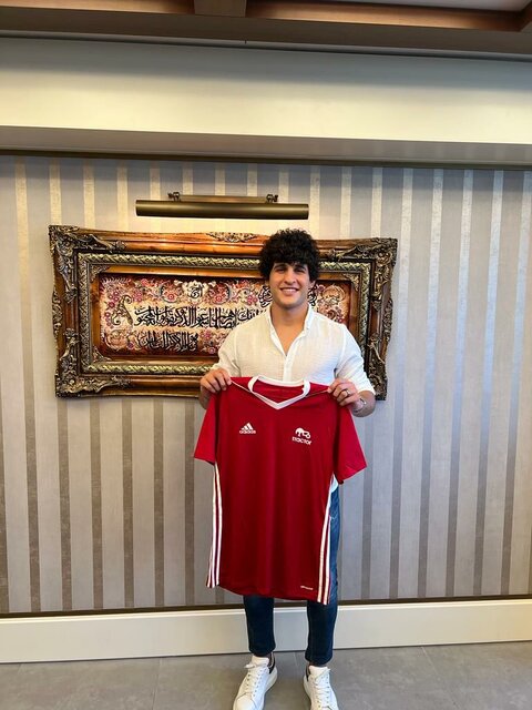 امضای قرارداد آلوز و هادی با تراکتور