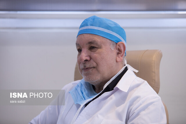 خرج درمان مردم را کاهش دهید؛ هیچجای دنیا، این مملکت نمیشود