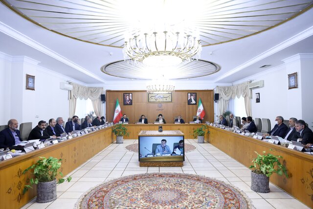 ماموریت رییس جمهور به وزیر کشور برای پیگیری مسمومیتهای سریالی در برخی مدارس ماموریت رییس جمهور به وزیر کشور برای پیگیری مسمومیتهای سریالی در برخی مدارس