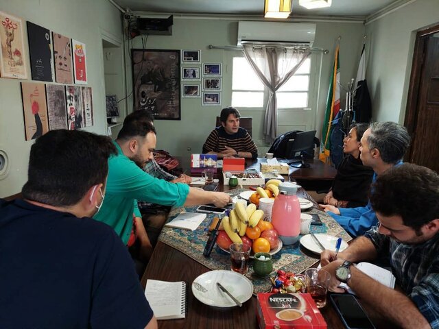 فیلمسازان جوان را به دنیا معرفی میکنیم فیلمسازان جوان را به دنیا معرفی میکنیم