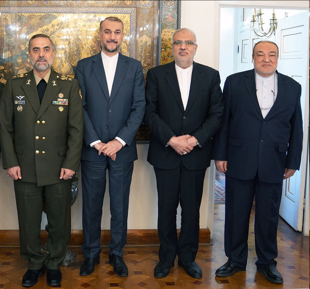 نشست مشترک وزیران خارجه ، دفاع و نفت