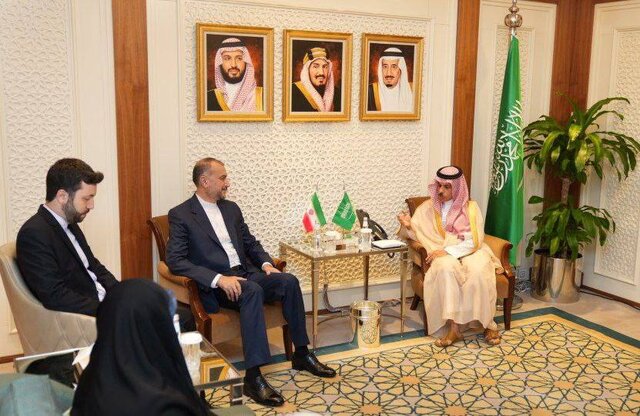 تشکیل شورای هماهنگی روابط دوجانبه تهران و ریاض/استقبال ایران از گردشگران سعودی