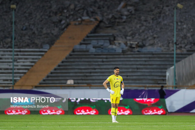 کنایه کاپیتان استقلال در واکنش به پاس گلش: تقدیم به آقای میثاقی! کنایه کاپیتان استقلال در واکنش به پاس گلش: تقدیم به آقای میثاقی!