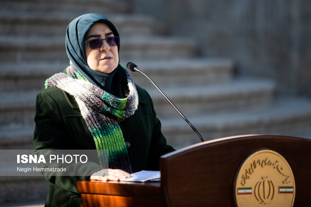 مهاجرانی: پیشرفت کشور بدون مشارکت فعال زنان، نه امکانپذیر است و نه ماندگار مهاجرانی: پیشرفت کشور بدون مشارکت فعال زنان، نه امکانپذیر است و نه ماندگار