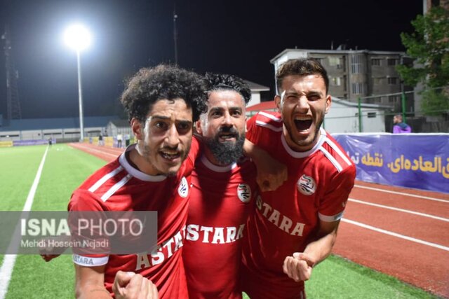 تیم فوتبال شهرداری آستارا بر استقلال خوزستان پیروز شد
