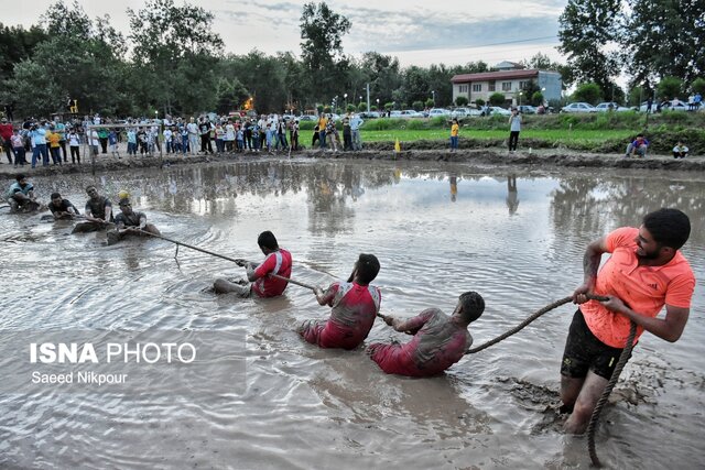 برگزاری جشنواره ورزش های شالیزاری در پارک ساحلی آستانه اشرفیه