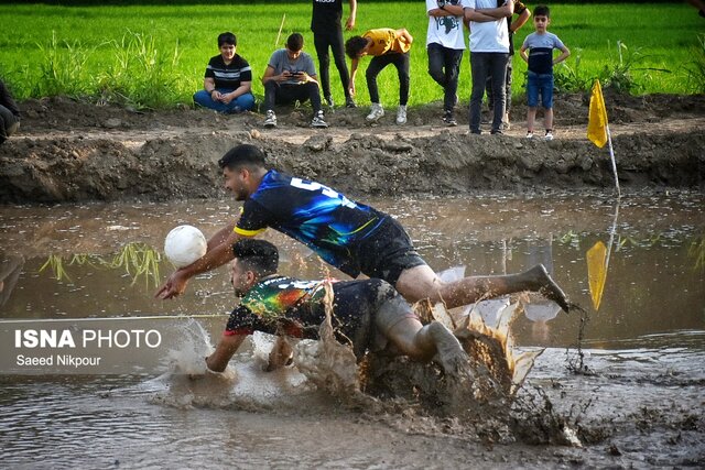 برگزاری جشنواره ورزش های شالیزاری در پارک ساحلی آستانه اشرفیه