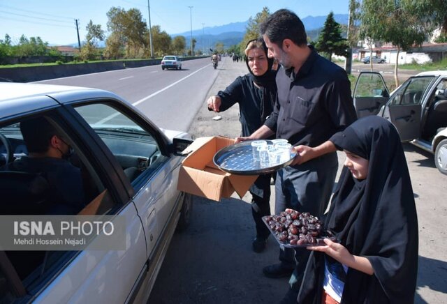راهپیمایی ۱۰ کیلومتری اربعین حسینی در شهر مرزی آستارا + تصاویر
