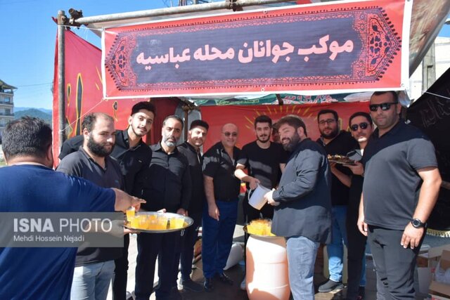 راهپیمایی ۱۰ کیلومتری اربعین حسینی در شهر مرزی آستارا + تصاویر