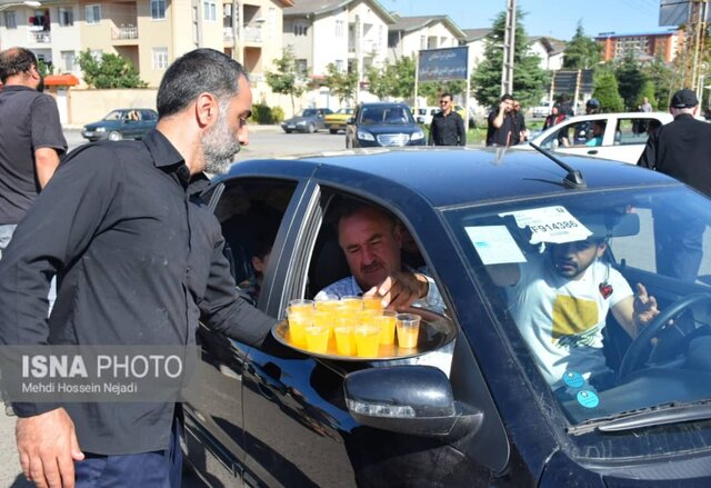 راهپیمایی ۱۰ کیلومتری اربعین حسینی در شهر مرزی آستارا + تصاویر