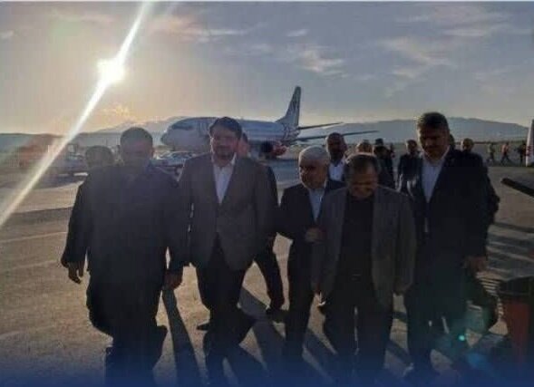 وزیر راه و شهرسازی وارد تبریز شد وزیر راه و شهرسازی وارد تبریز شد