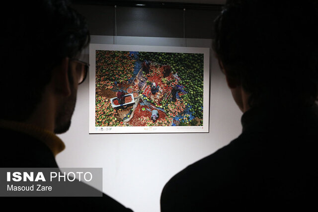 نمایشگاه عکس جشنواره منطقهای سینمای جوان یزد- ایساتیس گشایش یافت